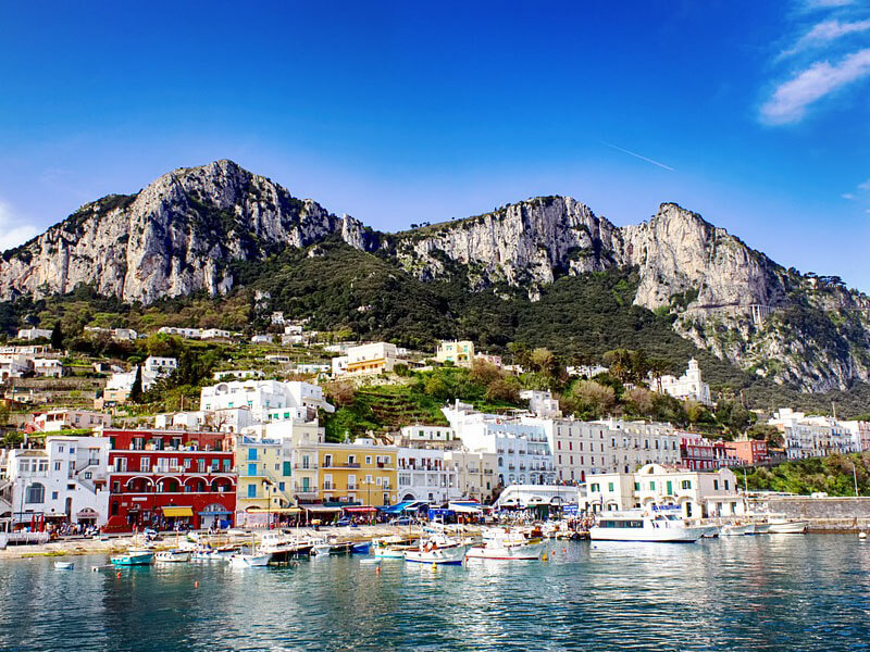 Experience capri boat excursion