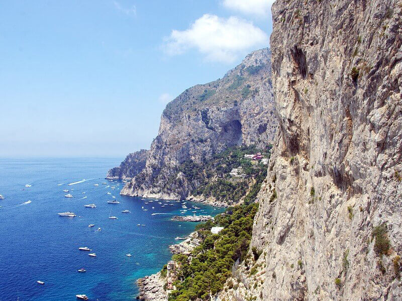 Capri-island-a-slice-of-paradise-in-italy