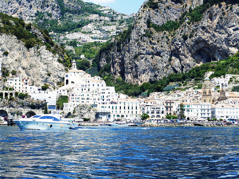 Yacht charter amalfi coast