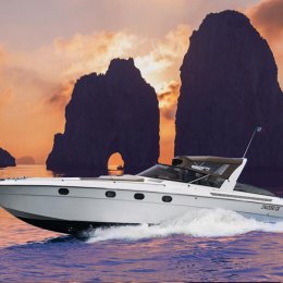 Sunset boat tour capri