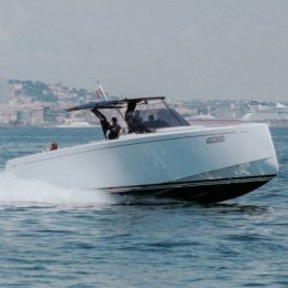 Pardo 43 main - travel in style: private boat transfers with capri boat experience - capri boat experience